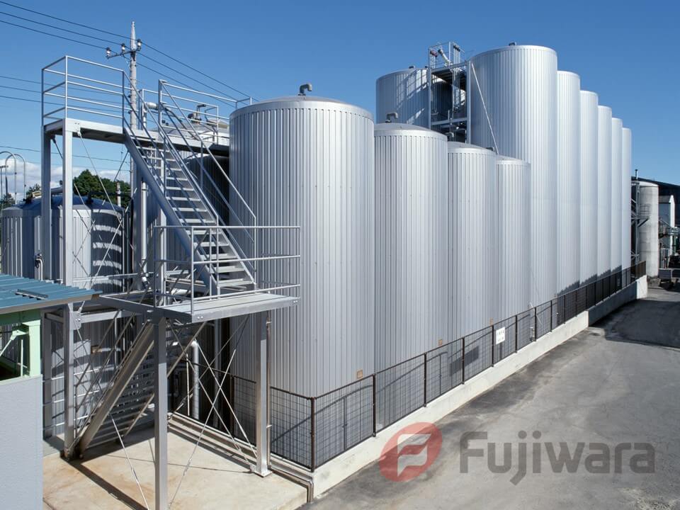 22.屋外諸味発酵タンク