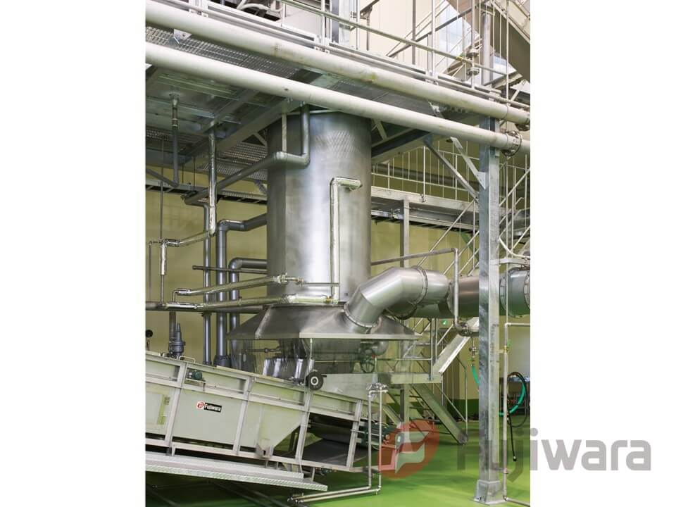 27.竪型連続蒸米機